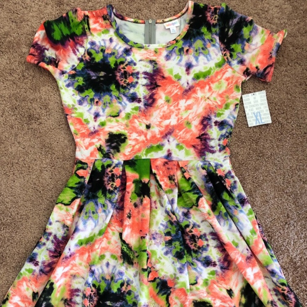 Lularoe Amelia